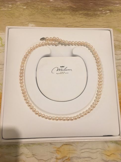 Collana e oreccchini - 1