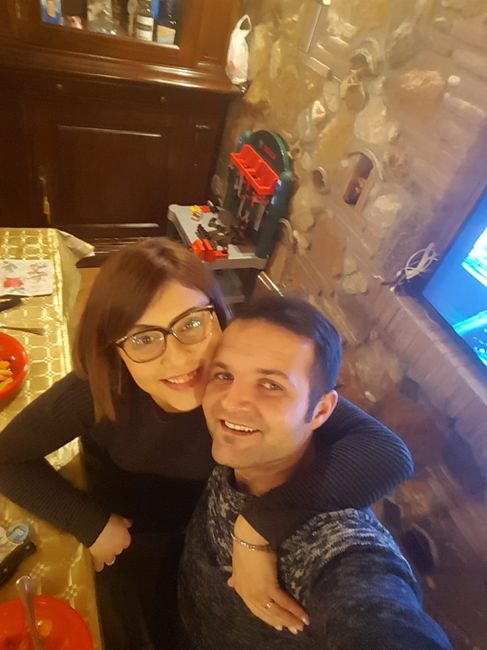 Postate una foto di voi due 👇 - 1