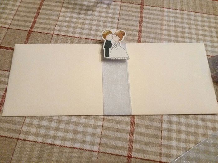 Assemblaggio bomboniere - 1