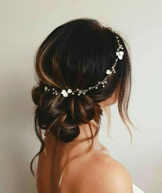 Idee su acconciatura sposa 👰‍♀️ 4