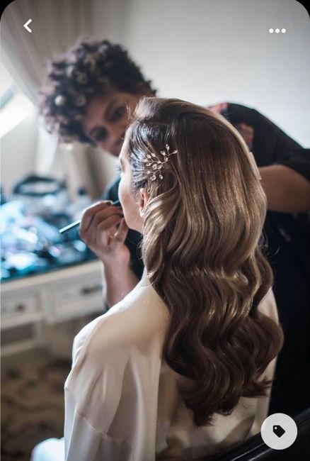 Acconciatura capelli sciolti 4