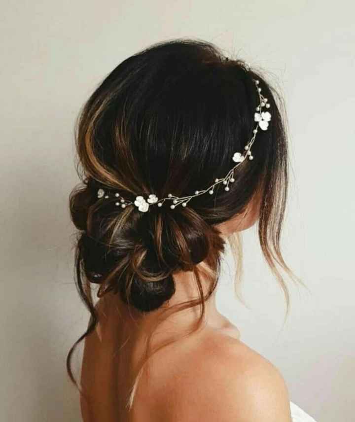 Idee su acconciatura sposa 👰‍♀️ - 1
