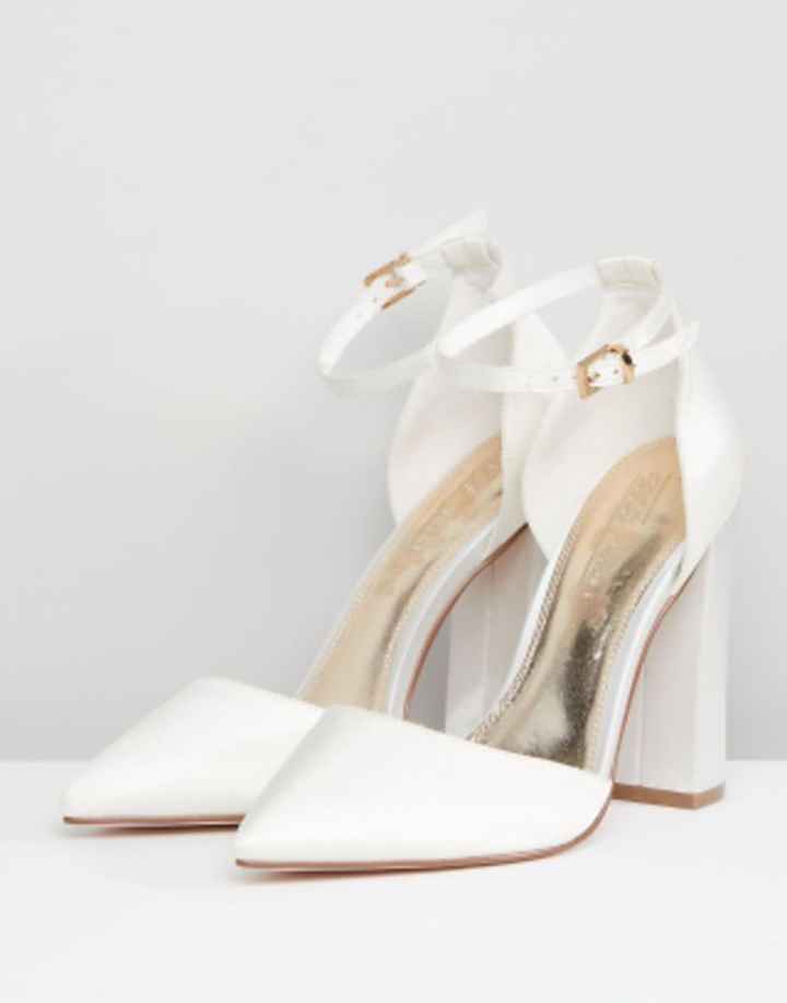 Le scarpe da sposa - 4