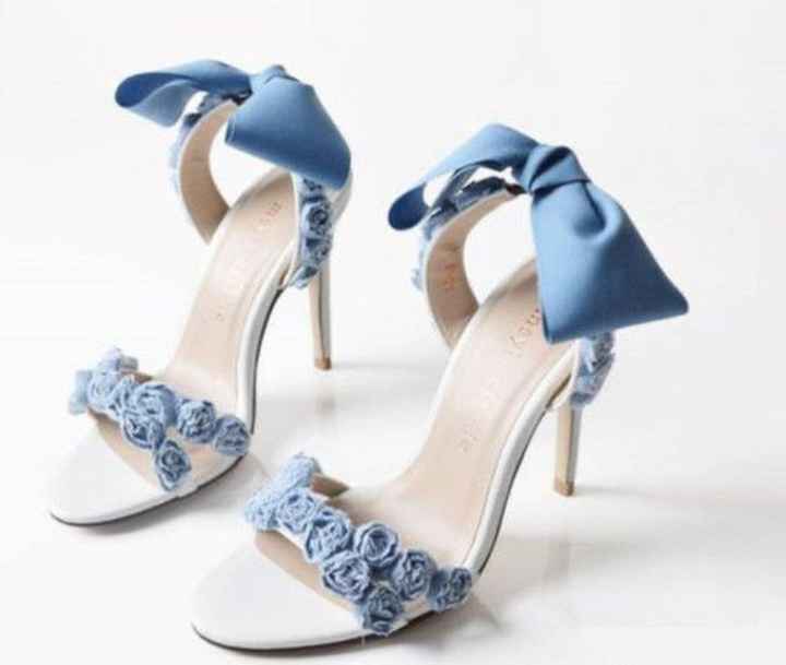 Sempre dubbi scarpe 🤣 - 1