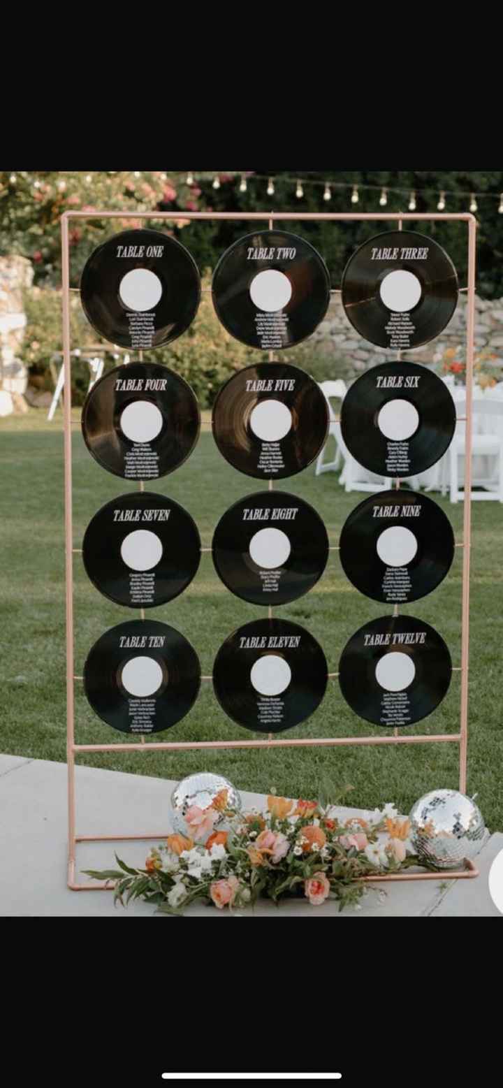 Centrotavola e tableau con vinili - 9