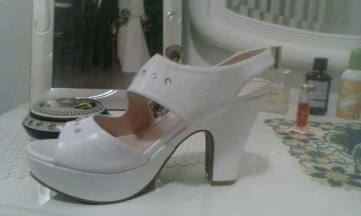 Urge consiglio scarpeeeee - 2