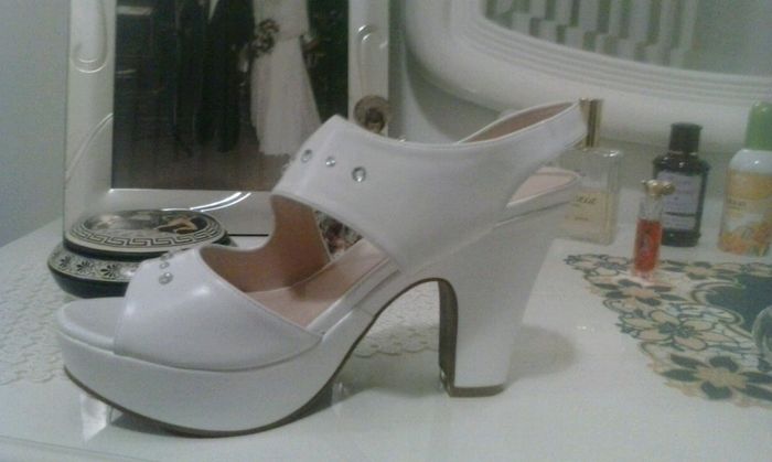 Urge consiglio scarpeeeee - 2