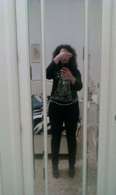 Abbigliamento promessa e per la manicure? - 4