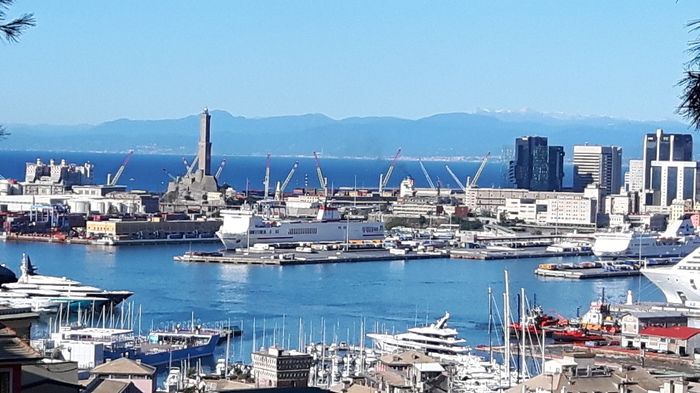 Genova - porto, lanterna