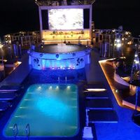 Piscina - crociera MSC Seawiev
