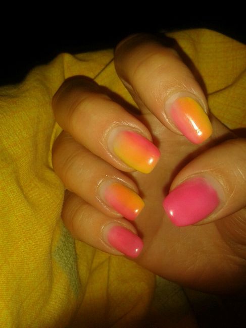 Smalto colorato - 1