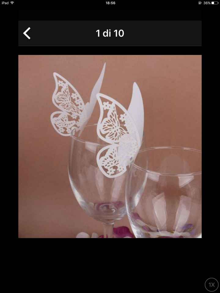 Farfalle nei calici di vino - 1