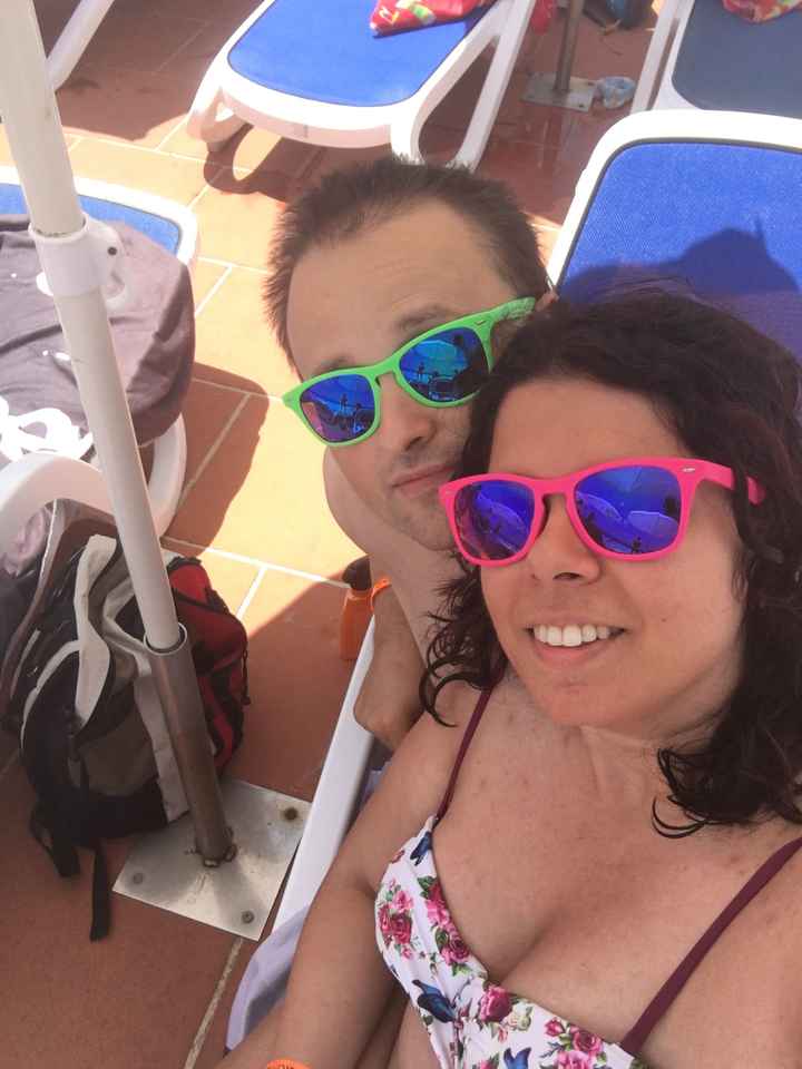 Presentiamoci con le foto che ci ritraggono con la ns dolce meta' 👫 - 2