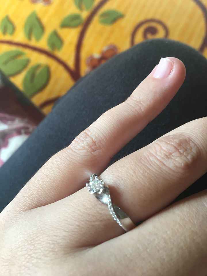 Solitario :domanda un po' frivola : quante volte lo guardate , vi piace? Lo volevate diversamente? P