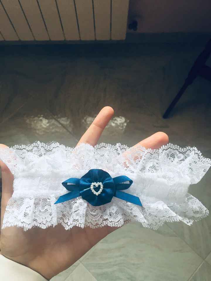 Giarrettiera presa - 1