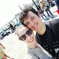 Postate una foto di voi due 👇 - 1