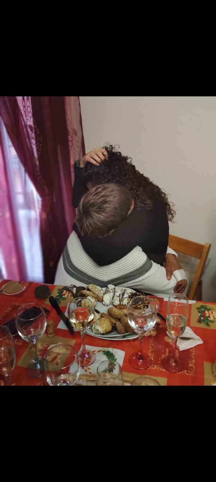Postate una foto di voi due 👇 - 1