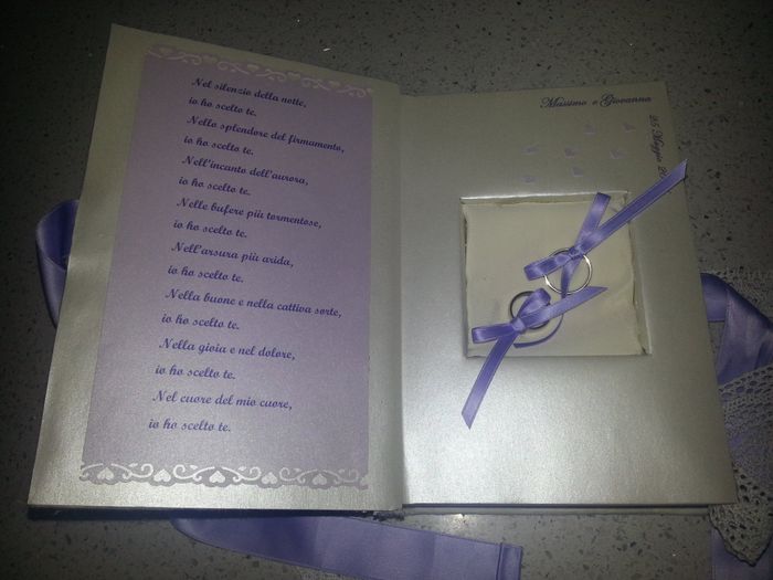 Libro porta fedi  - 2