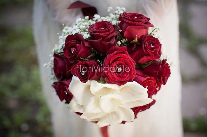 Bouquet sui toni Bordeaux 33