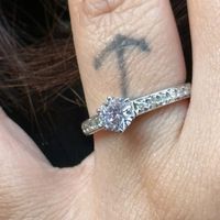 Come è il vostro anello di fidanzamento?? - 1