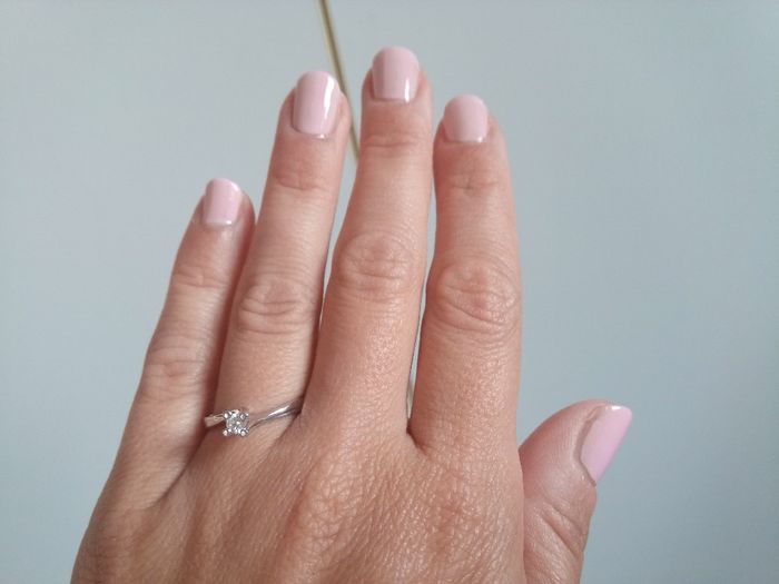 Manicure: french, babyboomer o smalto colorato? 4