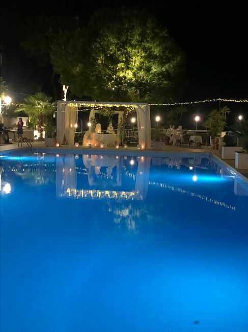 Servizio buffet o al tavolo? Matrimonio in piscina! 1