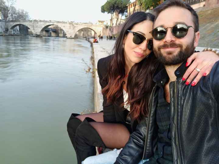 Postate una foto di voi due 👇 - 1