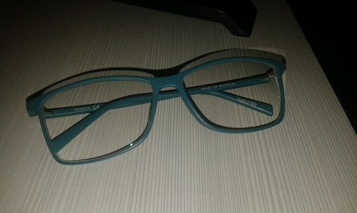 Sposine occhialute - 1