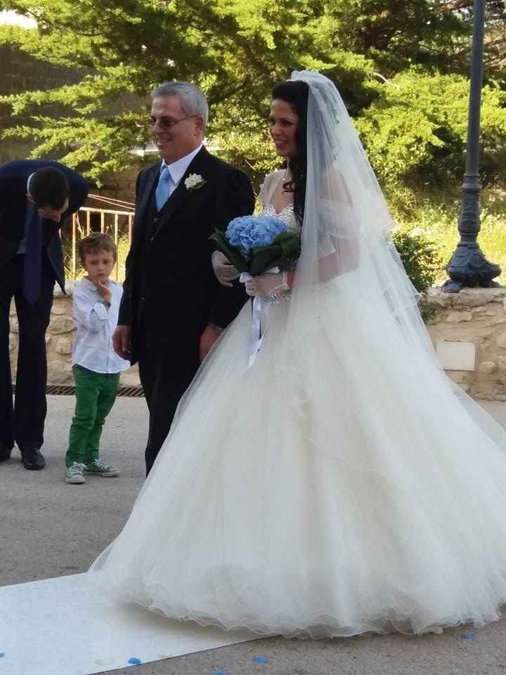 entrata in chiesa con papà