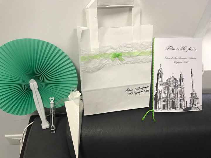 Wedding bag e segna posto quasi fai da me 🤣 - 1