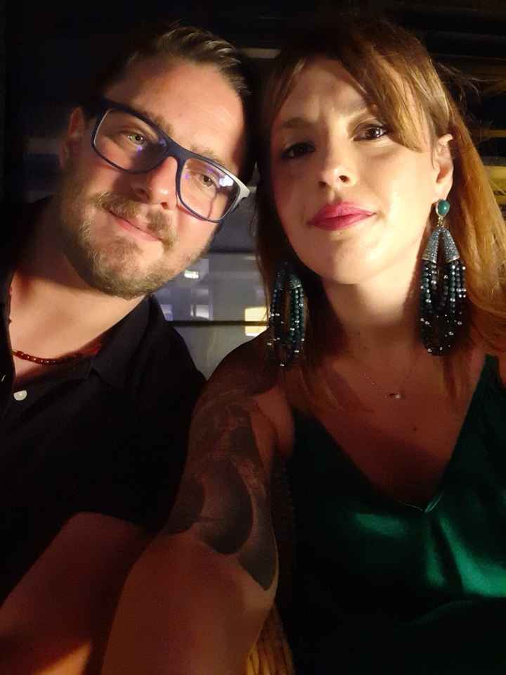 Postate una foto di voi due 👇 - 1