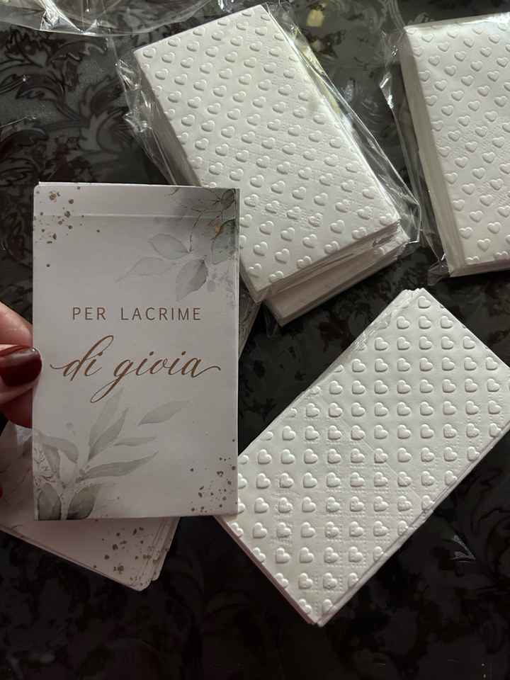 Fazzoletti “lacrime di gioia “ - 1