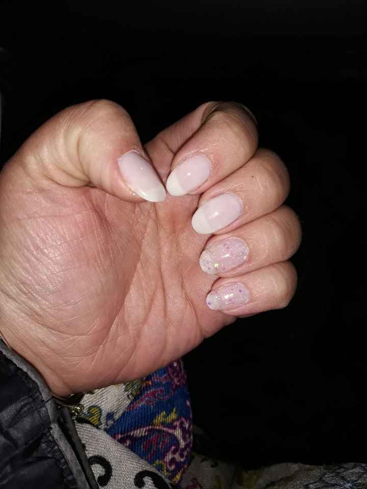 Unghie: corte o lunghe? - 1