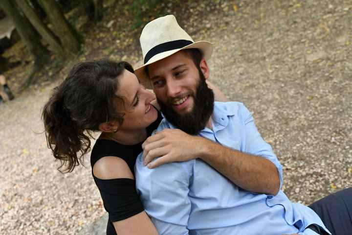 Presentiamoci con le foto che ci ritraggono con la ns dolce meta' 👫 - 1