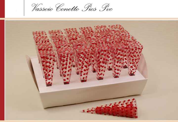 conetti rossi a pois