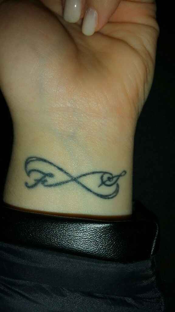 Tatuaggi che rappresentano entrambi - 1