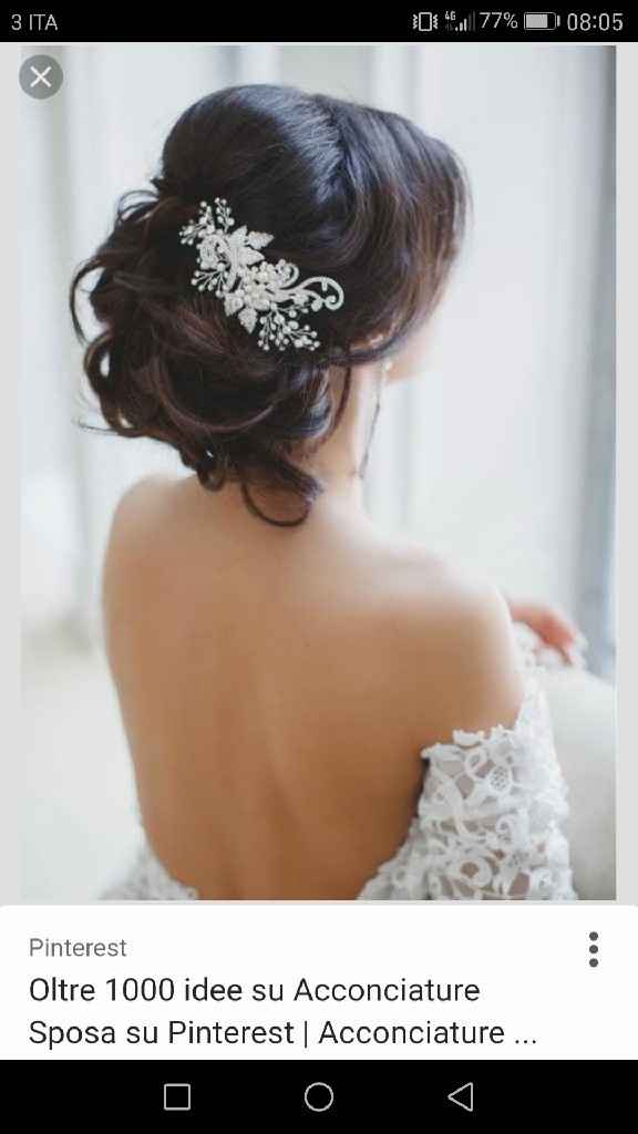 Acconciatura raccolto morbido. foto? - 2