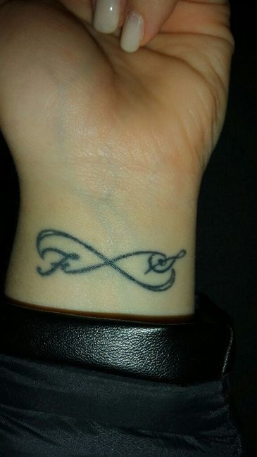 Tatuaggi che rappresentano entrambi - 1