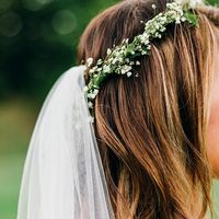 Velo e corona di fiori: come indossarlo al meglio? - 1