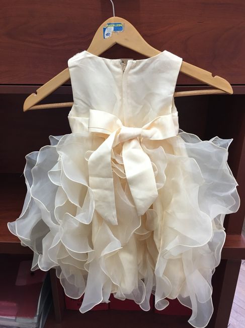 ..e anche i vestitini per le damigelle presi! - 2