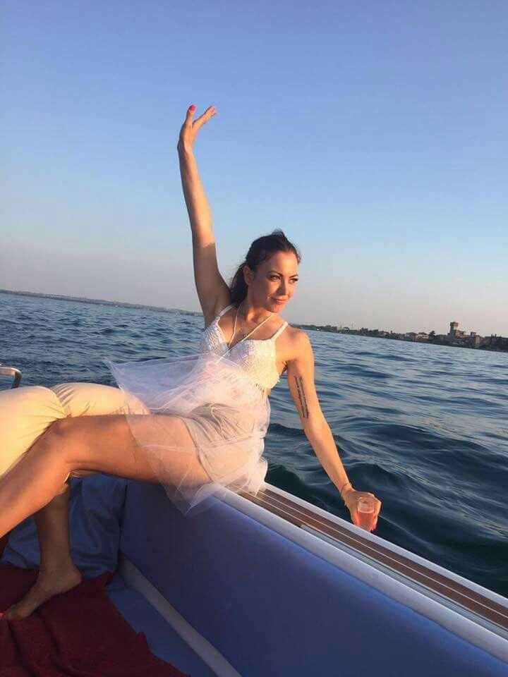 Addio al nubilato....quando le dimensioni contano!!! - 1