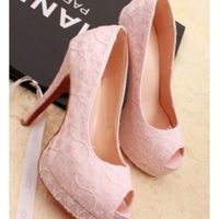 Mi aiutate a rintracciare queste scarpe...? - 1