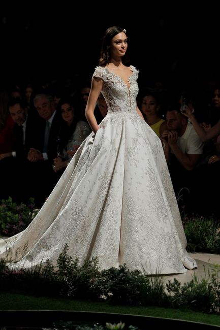 4 abiti Pronovias 2019 - scegli il tuo - 1
