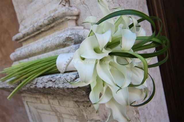 bouquet sull'altare