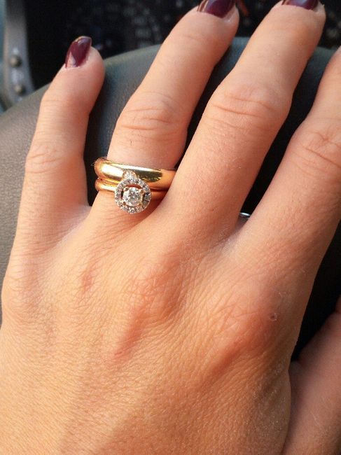 Com'è il vostro anello di fidanzamento? 4