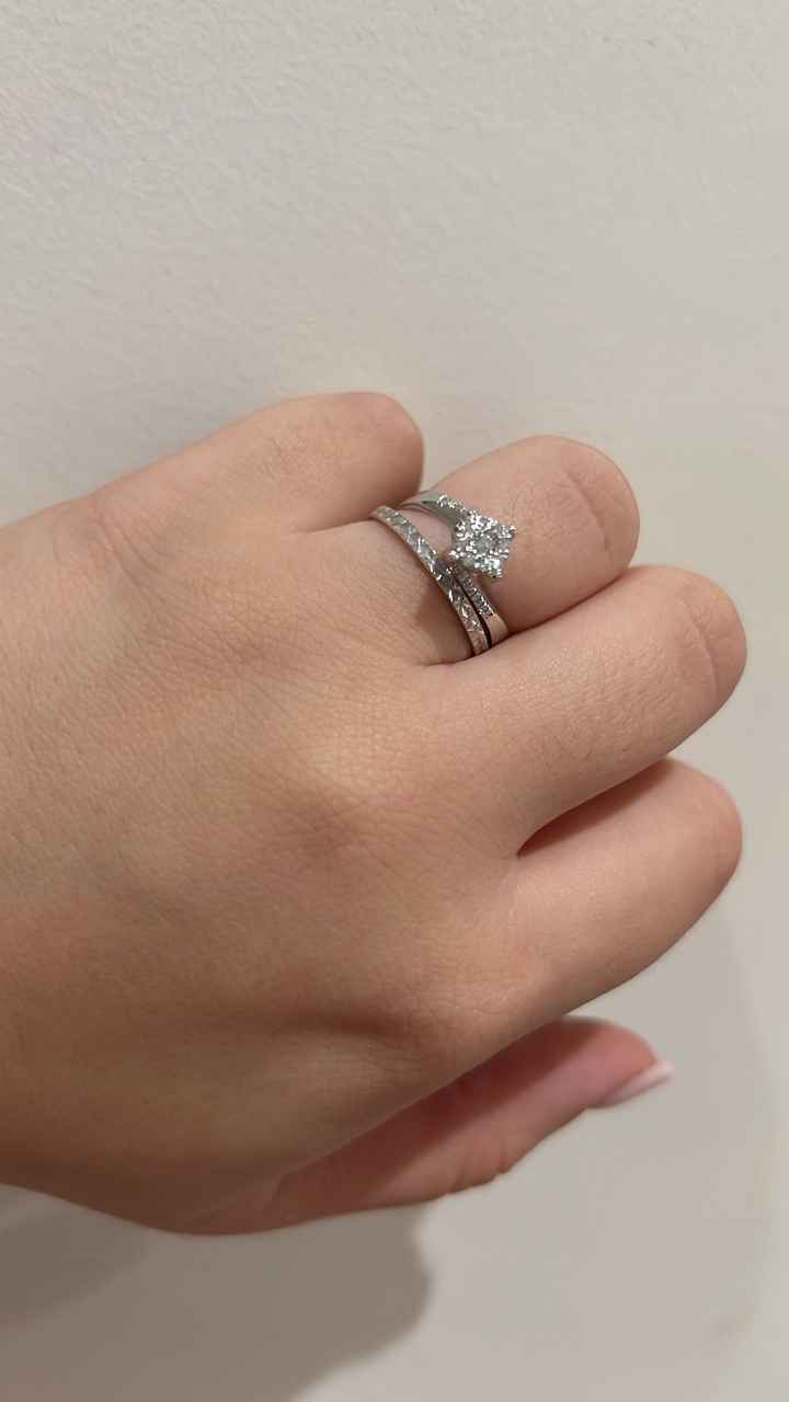 Come è il vostro anello di fidanzamento?? - 1