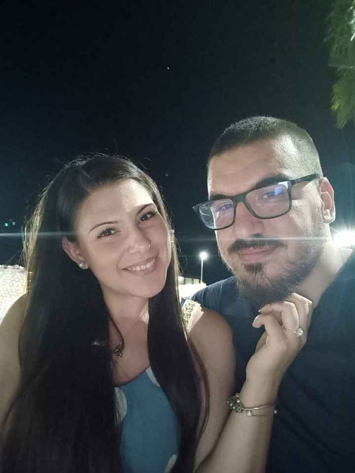 Postate una foto di voi due 👇 - 1