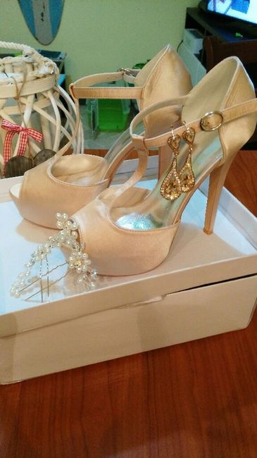 Scarpe bianche in negozi "normali"? - 1