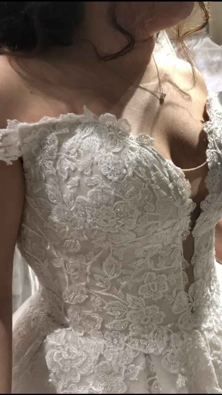 Àbito con schiena scoperta? - 1