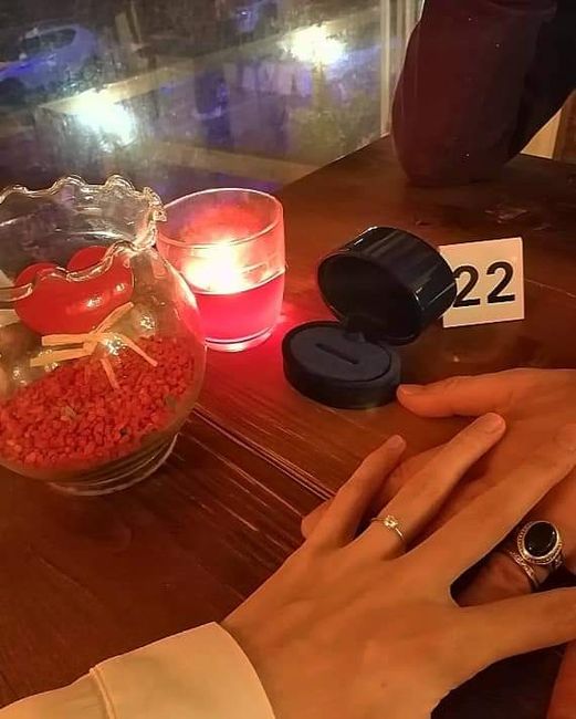 Parlaci del tuo anello di fidanzamento e scarica il regalo - 1